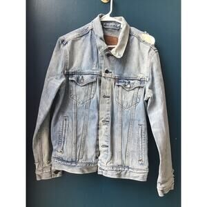 Levi's Tracker Jacket Blue Denim Jeans Button Up Light Wash Men's Size Medium
